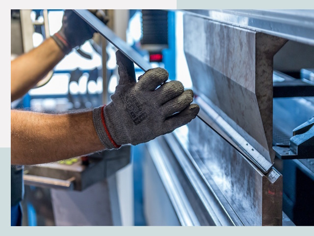 Гибка металла в Жигулевске